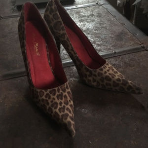 Vintage Leopard 90s Heels